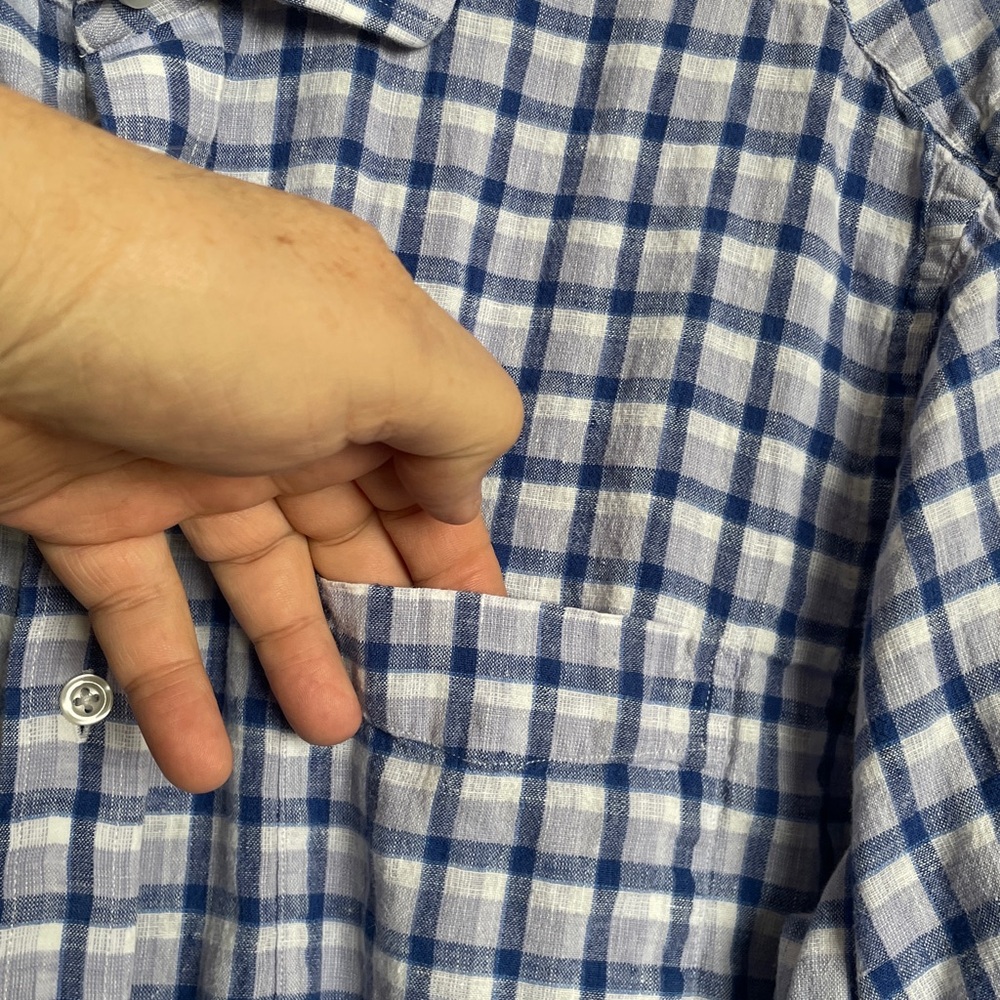 Buttoned Down - Classic Fit. Linen/Cotton Shirt - Picture 3 of 6